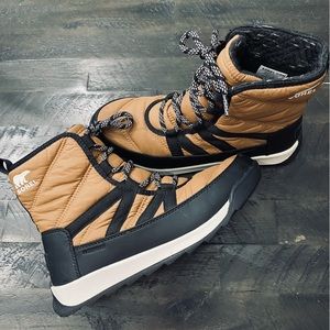 Sorel- Whitney short lace boot